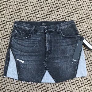 Hudson the viper mini skirt  size 30